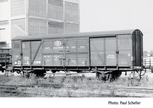 Ferry Boat car with Brakemans Cab<br /><a href='images/pictures/Roco/66252.jpg' target='_blank'>Full size image</a>